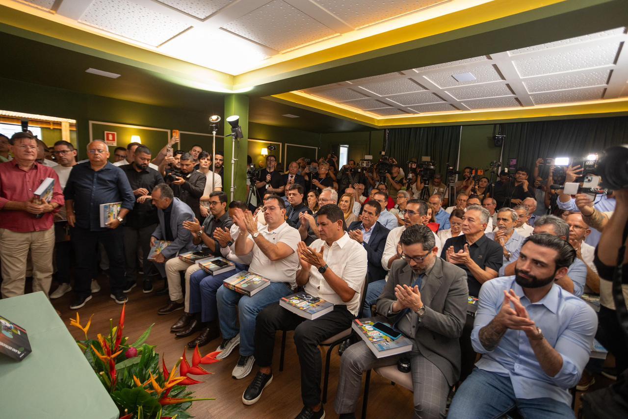 Omar Aziz apresenta Plano Estratégico e inicia construção de um Programa de Estado para o Amazonas